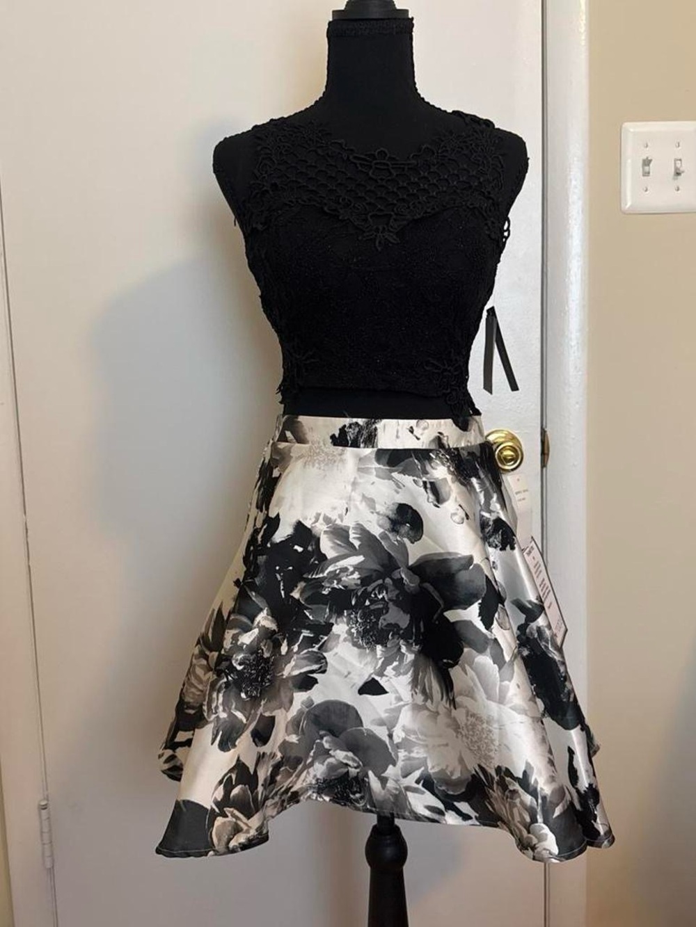 City Studio Black Lace Floral Fit & Flare Party Dress Size 1 $99 Retail